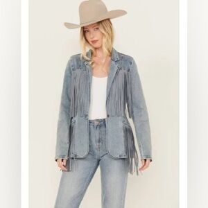 ROCK & ROLL DENIM WOMEN'S LIGHT WASH DENIM STRETCH FRINGE BLAZER JACKET